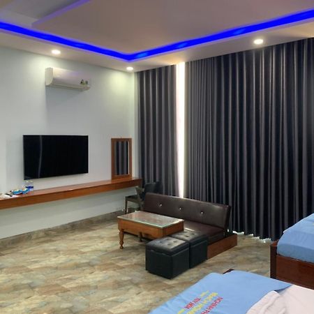 Khach San Nghinh Phong Beach Туихоа Экстерьер фото