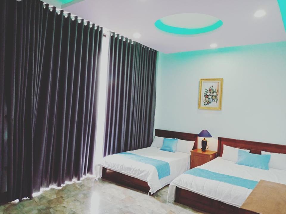 Khach San Nghinh Phong Beach Туихоа Экстерьер фото