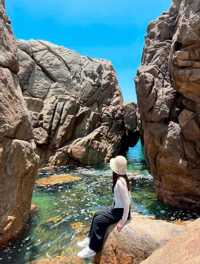 Khach San Nghinh Phong Beach Туихоа Экстерьер фото